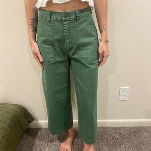 Green crop trouser